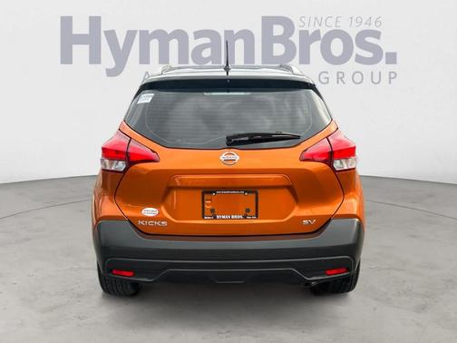 2019 Nissan Kicks SV