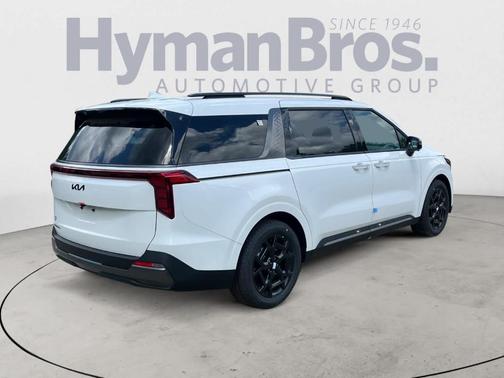 Snow White Pearl 2026 Kia Carnival SX