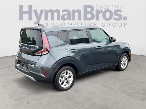 Gravity Gray 2025 Kia Soul LX