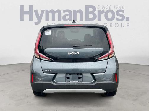 Gravity Gray 2025 Kia Soul LX