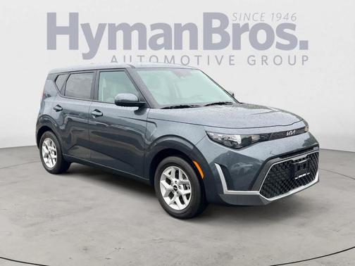 Gravity Gray 2025 Kia Soul LX