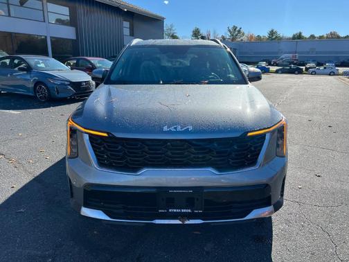 2025 Kia Sorento Hybrid EX