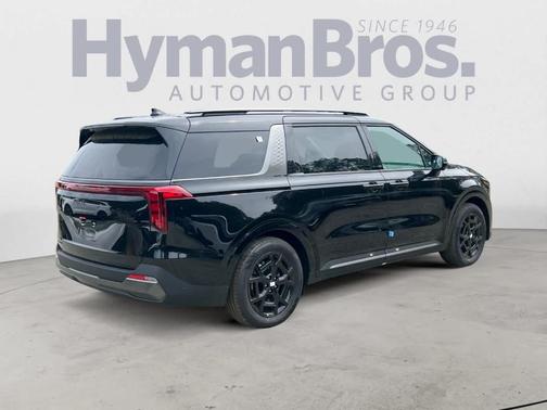 Aurora Black Pearl 2026 Kia Carnival SX