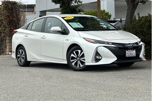 2017 Toyota Prius Prime Advanced