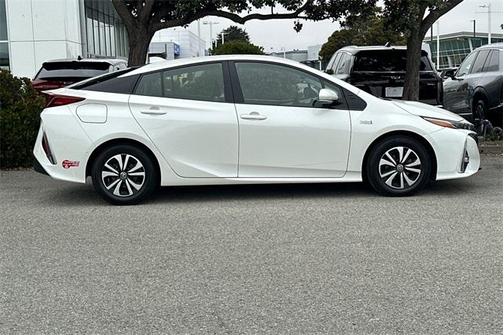 2017 Toyota Prius Prime Advanced