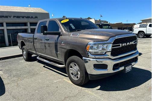 2020 RAM 2500 Tradesman Crew Cab 4X4 8' Box