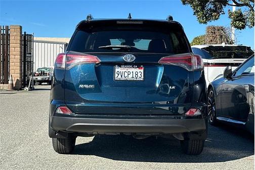 2017 Toyota RAV4 LE