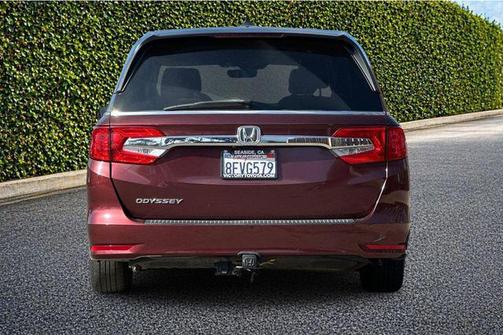 Deep Scarlet Pearl 2019 Honda Odyssey EX-L