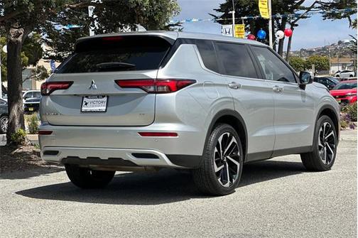 2022 Mitsubishi Outlander SE 2.5 2WD