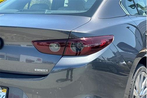 2019 Mazda Mazda3 FWD w/Preferred Package