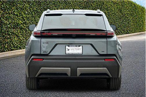 Gray 2026 Toyota C-HR SE