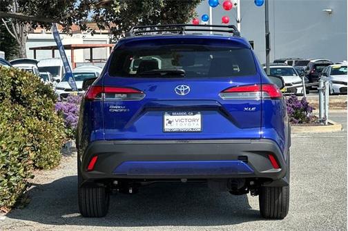 2025 Toyota Corolla Cross XLE