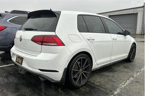 2021 Volkswagen Golf GTI 2.0T S DSG