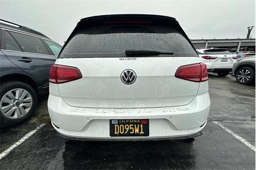 2021 Volkswagen Golf GTI 2.0T S DSG