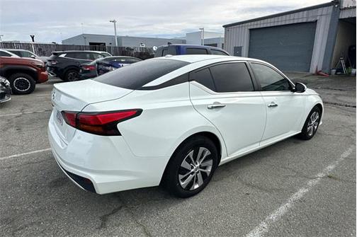 2020 Nissan Altima S FWD