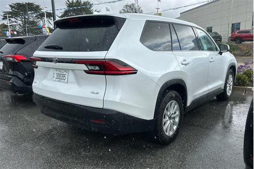 2025 Toyota Grand Highlander XLE