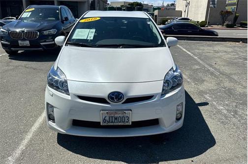 2010 Toyota Prius V
