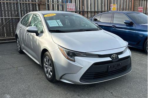 Classic Silver Metallic 2025 Toyota Corolla LE