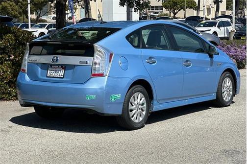 2014 Toyota Prius Plug-in Advanced