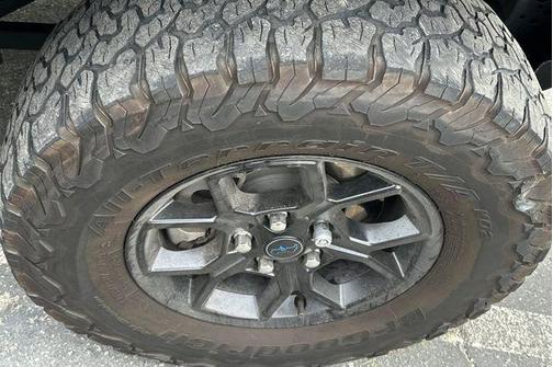 Black Clearcoat 2024 Jeep Wrangler 4xe Willys
