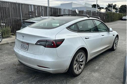 2023 Tesla Model 3 Standard Range