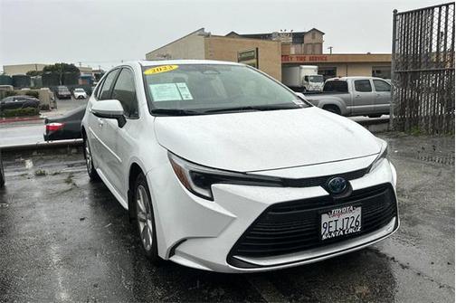 2023 Toyota Corolla Hybrid XLE