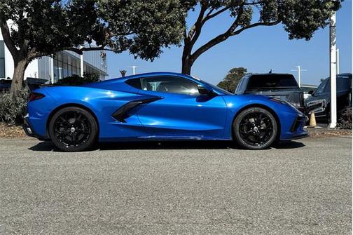 2020 Chevrolet Corvette Stingray w/1LT