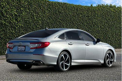 Crystal Black Pearl 2021 Honda Accord Sport 1.5T