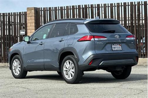2023 Toyota Corolla Cross LE