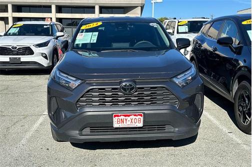 2024 Toyota RAV4 LE
