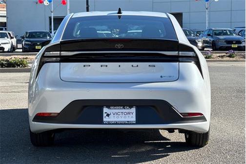 2026 Toyota Prius Plug-In Hybrid SE