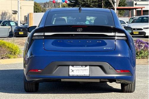 2026 Toyota Prius Plug-In Hybrid SE