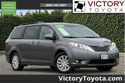 Predawn Gray Mica 2017 Toyota Sienna XLE