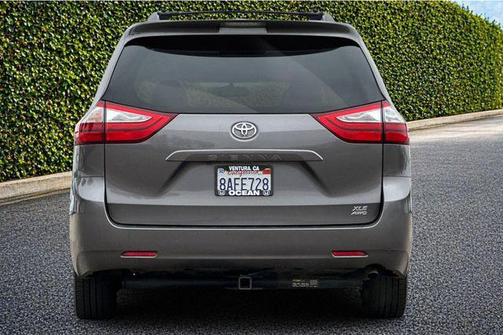 Predawn Gray Mica 2017 Toyota Sienna XLE