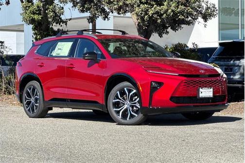 2025 Toyota Crown Signia XLE