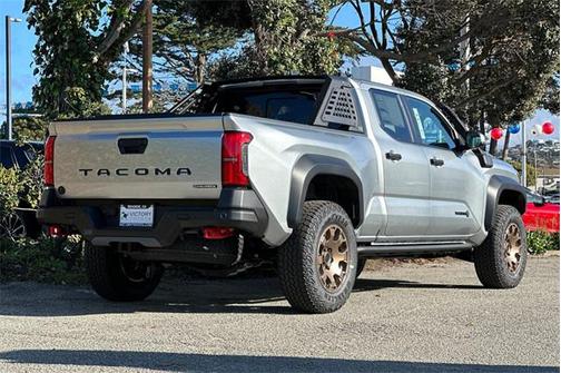 2025 Toyota Tacoma Hybrid Trailhunter
