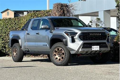 2025 Toyota Tacoma Hybrid Trailhunter