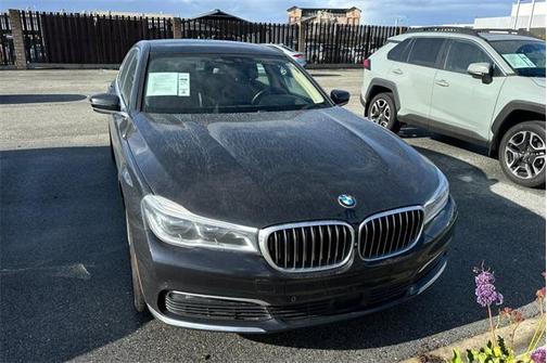 2018 BMW 750 I