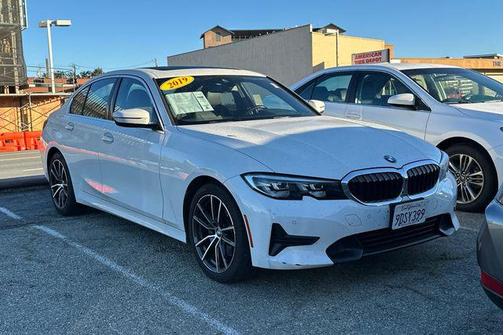 2019 BMW 330 330i