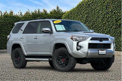 Classic Silver Metallic 2021 Toyota 4Runner TRD Off Road Premium