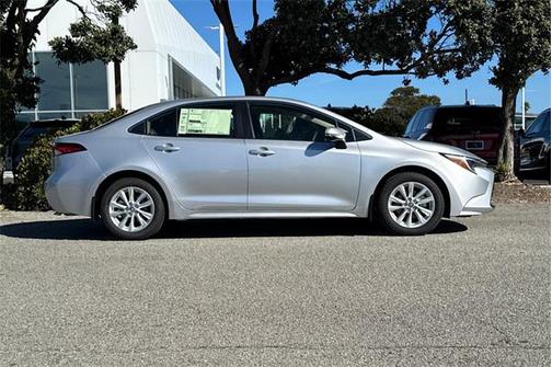 2026 Toyota Corolla Hybrid XLE