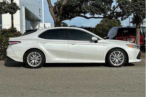 2018 Toyota Camry XLE