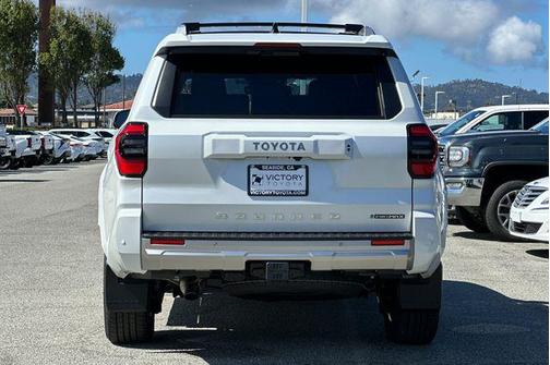 Wind Chill Pearl 2026 Toyota 4Runner Limited