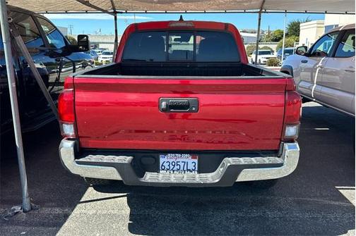 2022 Toyota Tacoma SR5