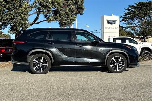 2021 Toyota Highlander XSE