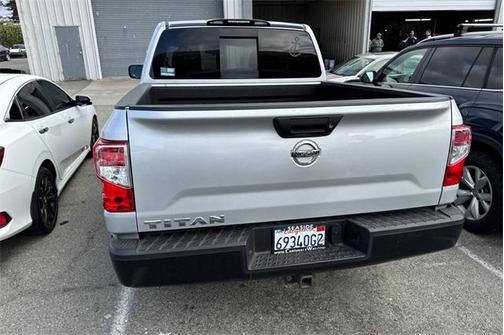2017 Nissan Titan S