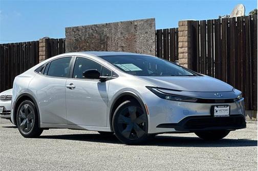 2025 Toyota Prius LE