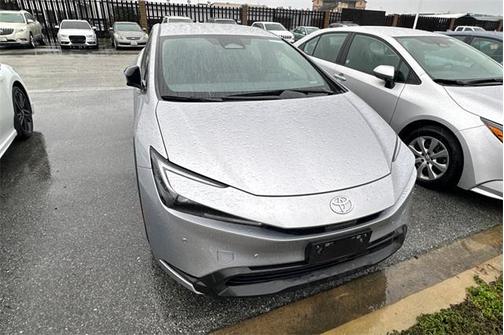2025 Toyota Prius LE