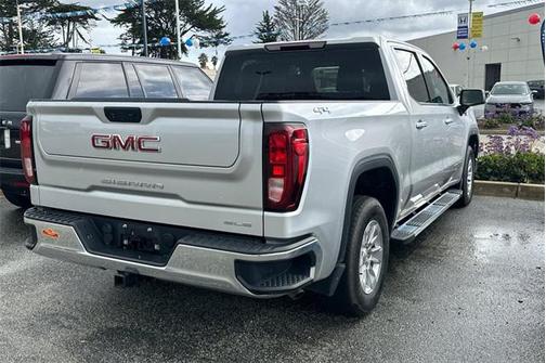 2022 GMC Sierra 1500 SLE