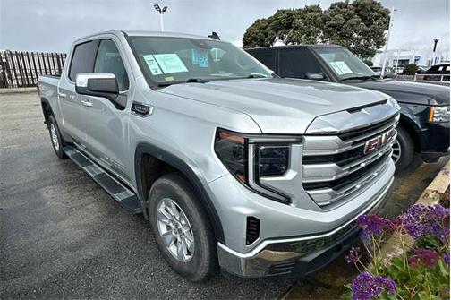 2022 GMC Sierra 1500 SLE